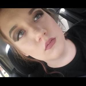 Meet your Posher, Hailey